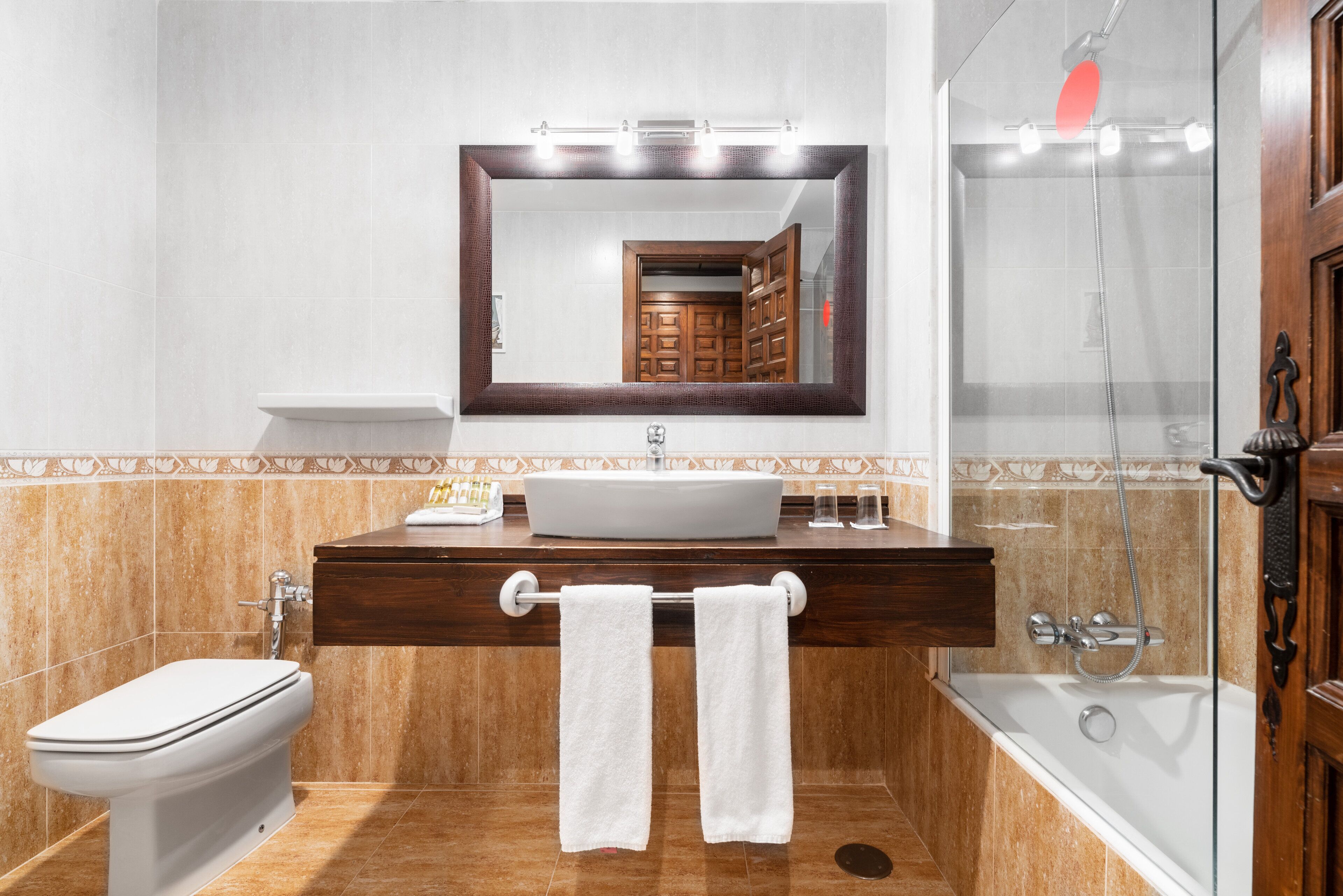 minibar, in-room safe, desk, blackout curtains