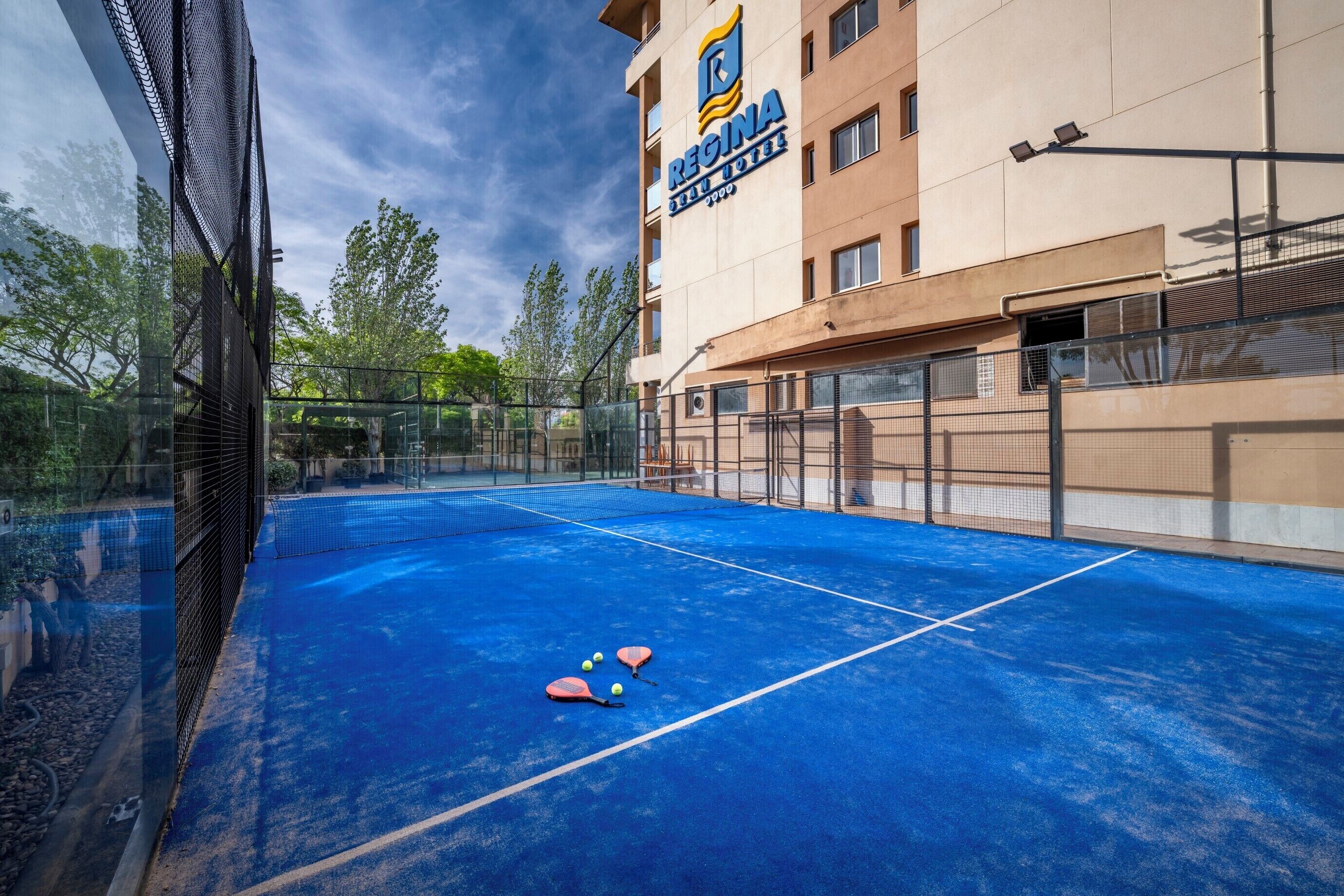 Foto - 4R Gran Regina