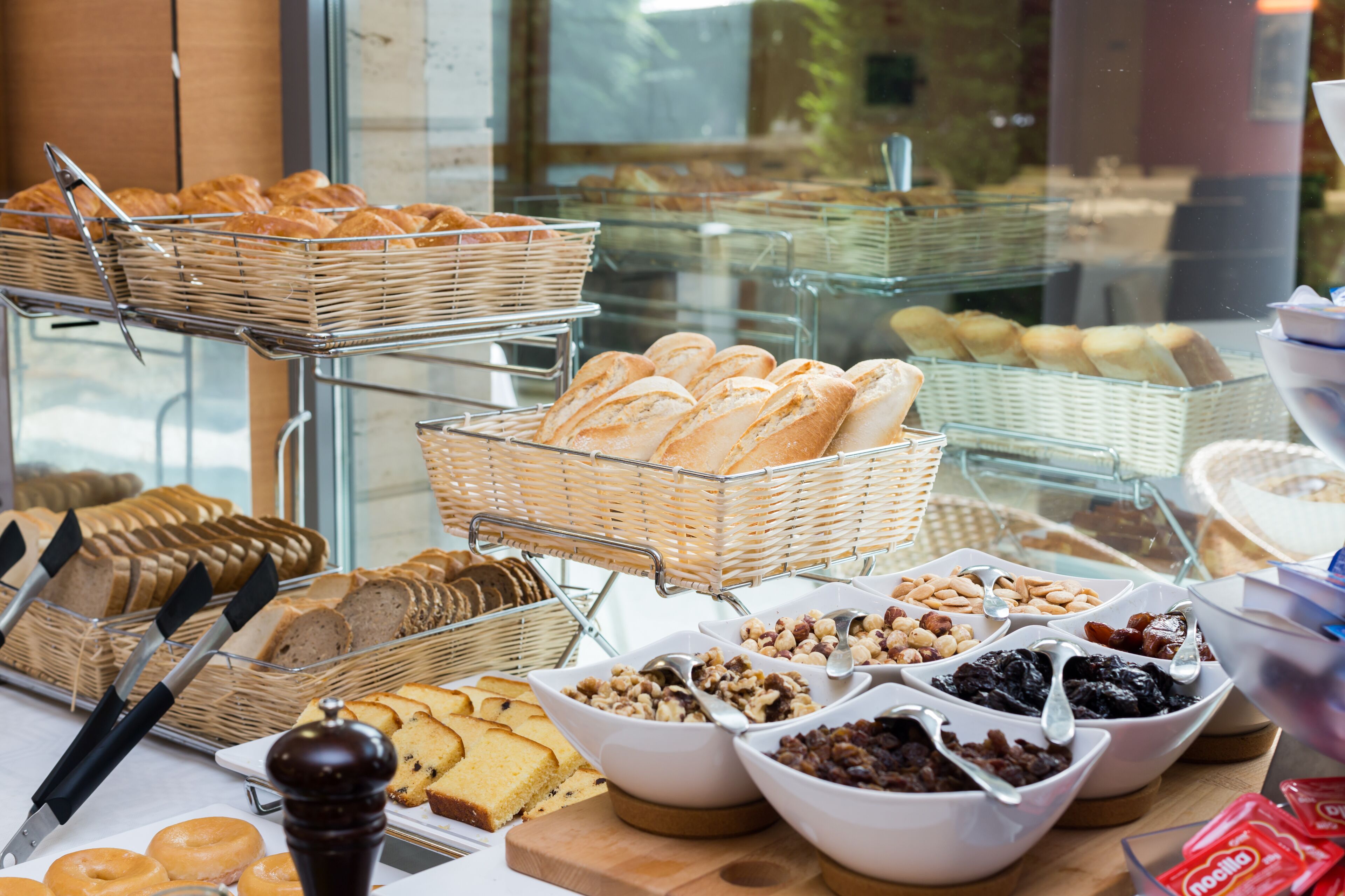 Se ofrece un desayuno bufé todos los días (por un coste adicional)