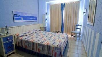 Een kluis op de kamer, een bureau, gratis wifi