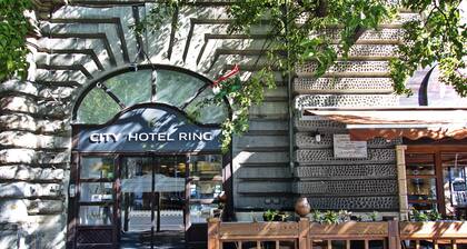 City Hotel Ring