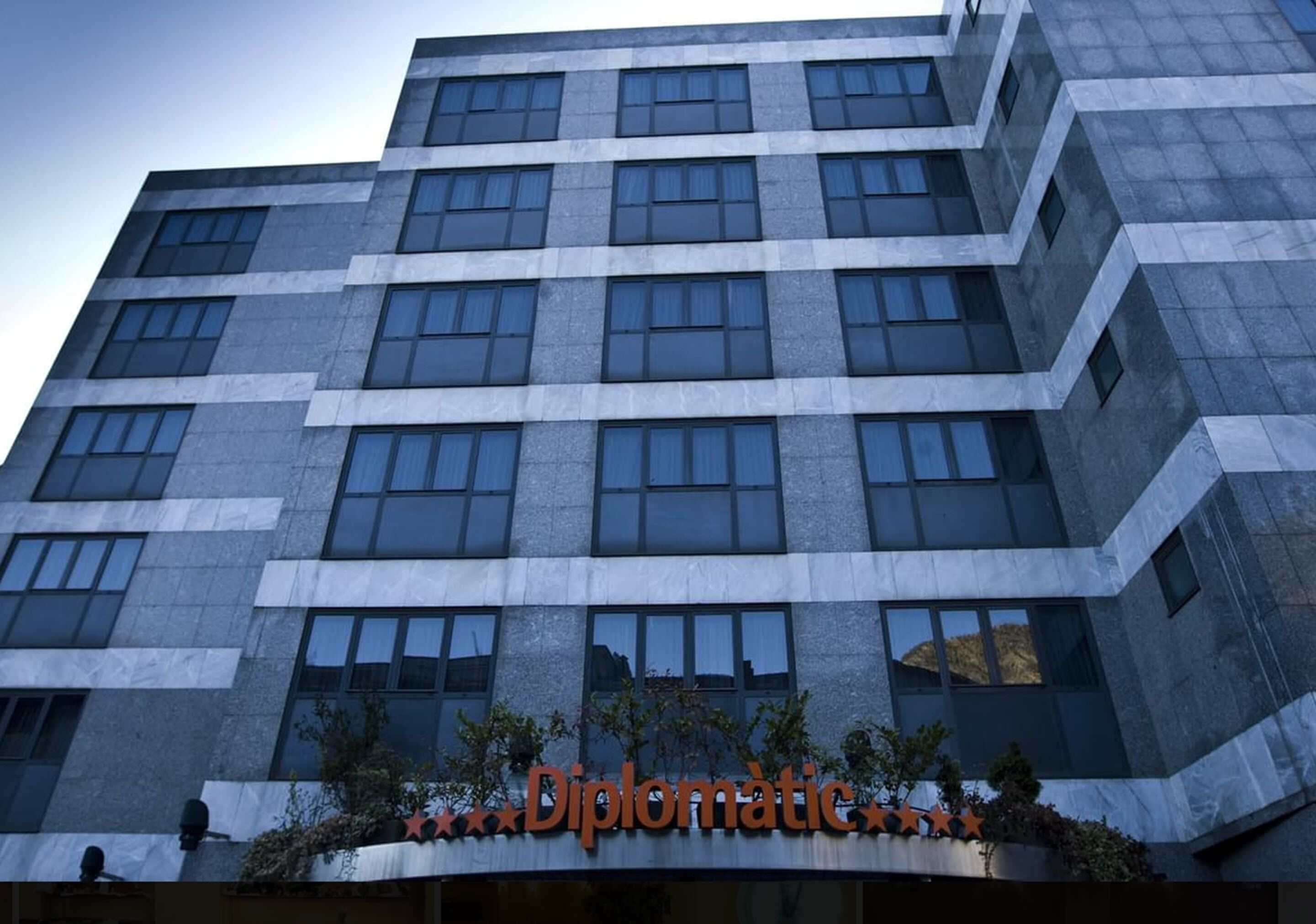 Foto - Zenit Diplomatic