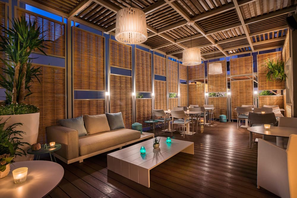 Hotel Pirineo Figueres by Pierre and Vacances