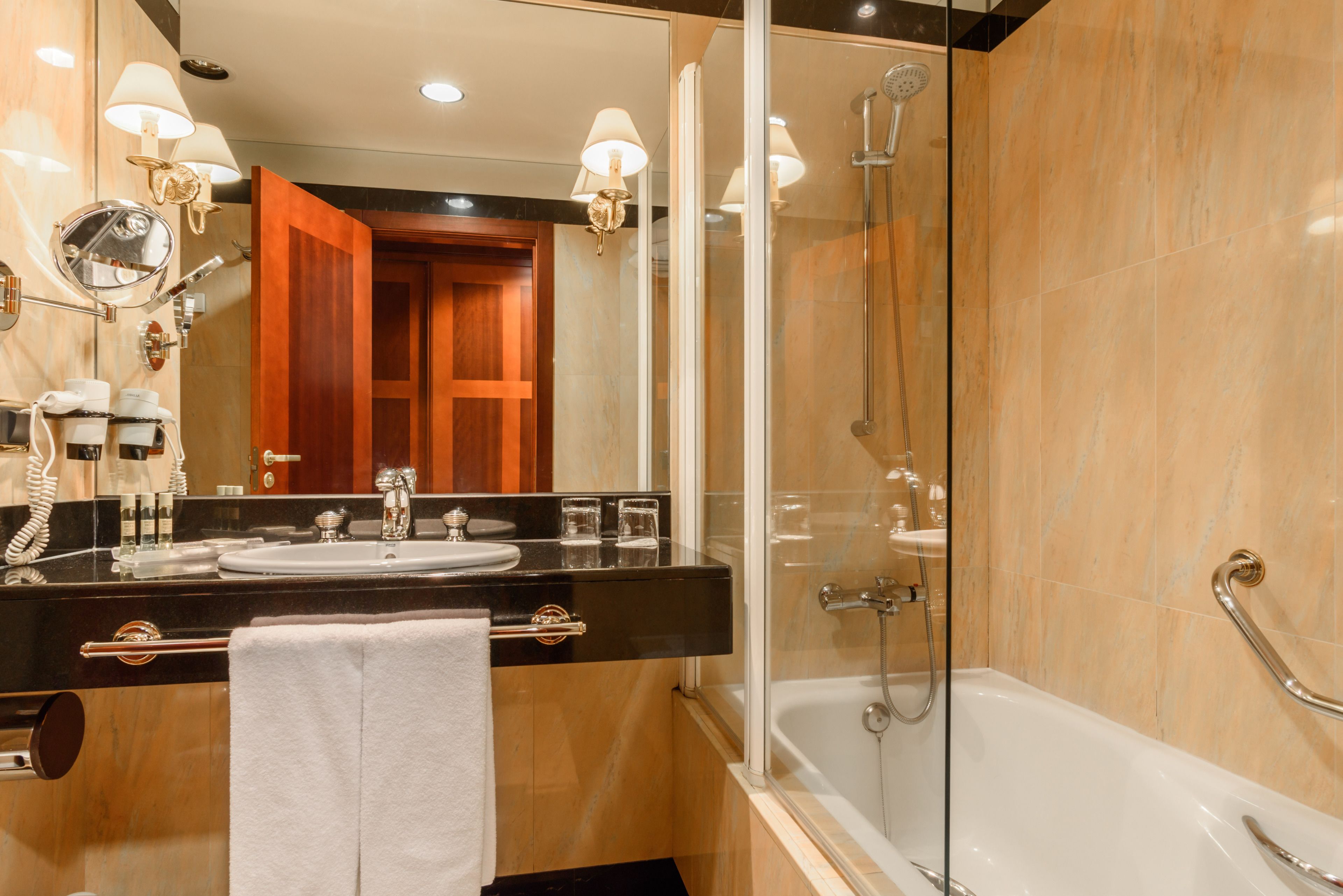 Photo - Eurostars Gran Hotel Santiago