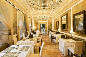 Daily buffet breakfast (EUR 15 per person)