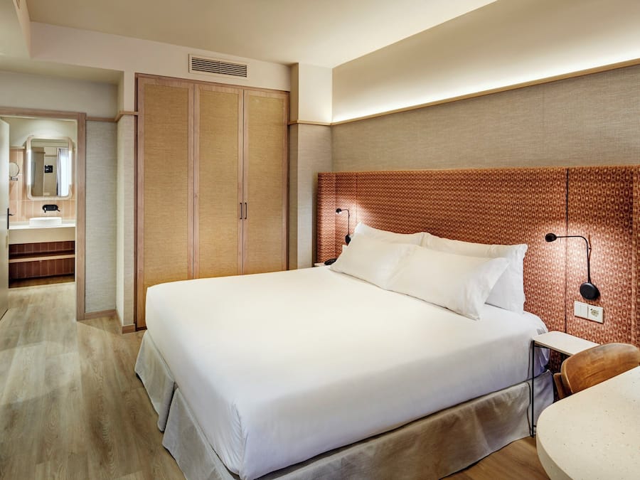 Suite Junior | Biancheria da letto di alta qualità, minibar, una cassaforte in camera