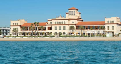 Le Meridien Ra Beach Hotel & Spa