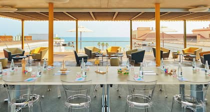 Le Meridien Ra Beach Hotel & Spa