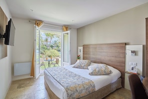 Club Double or Twin Room, 2 Single Beds, Accessible, Ground Floor
