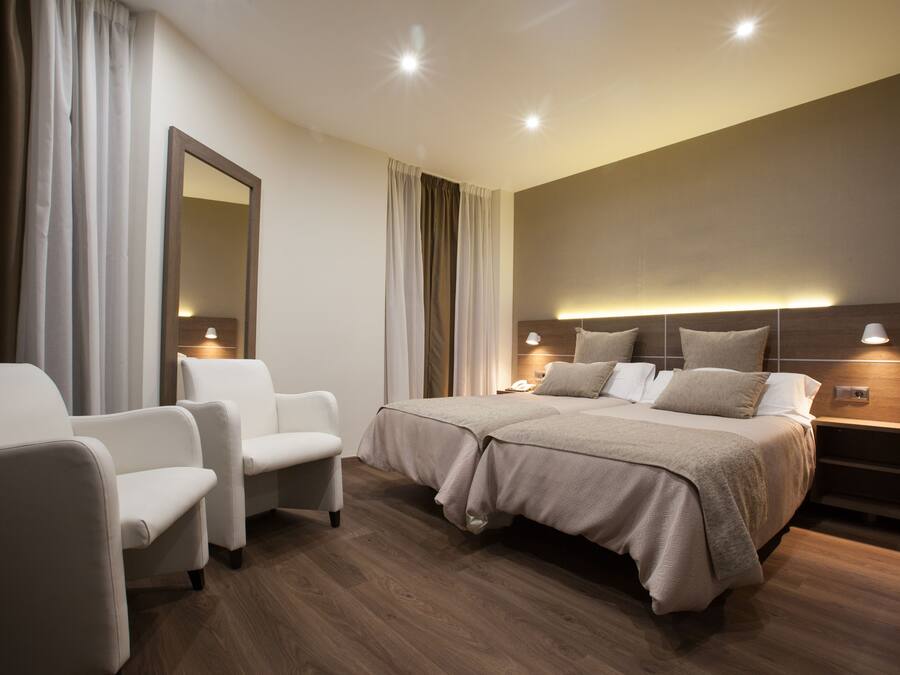 In-room safe, desk, blackout curtains, soundproofing