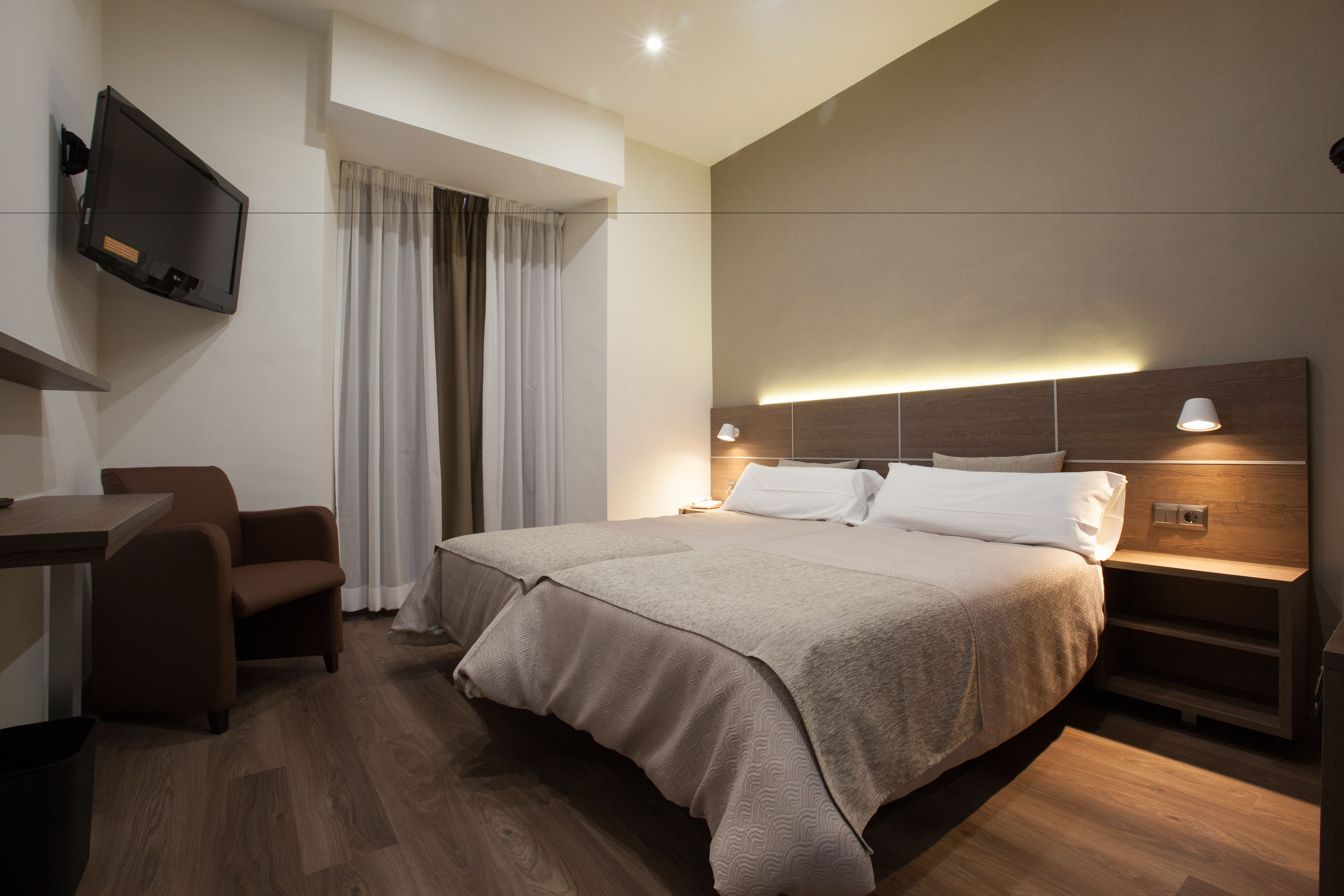 in-room safe, desk, blackout curtains, soundproofing