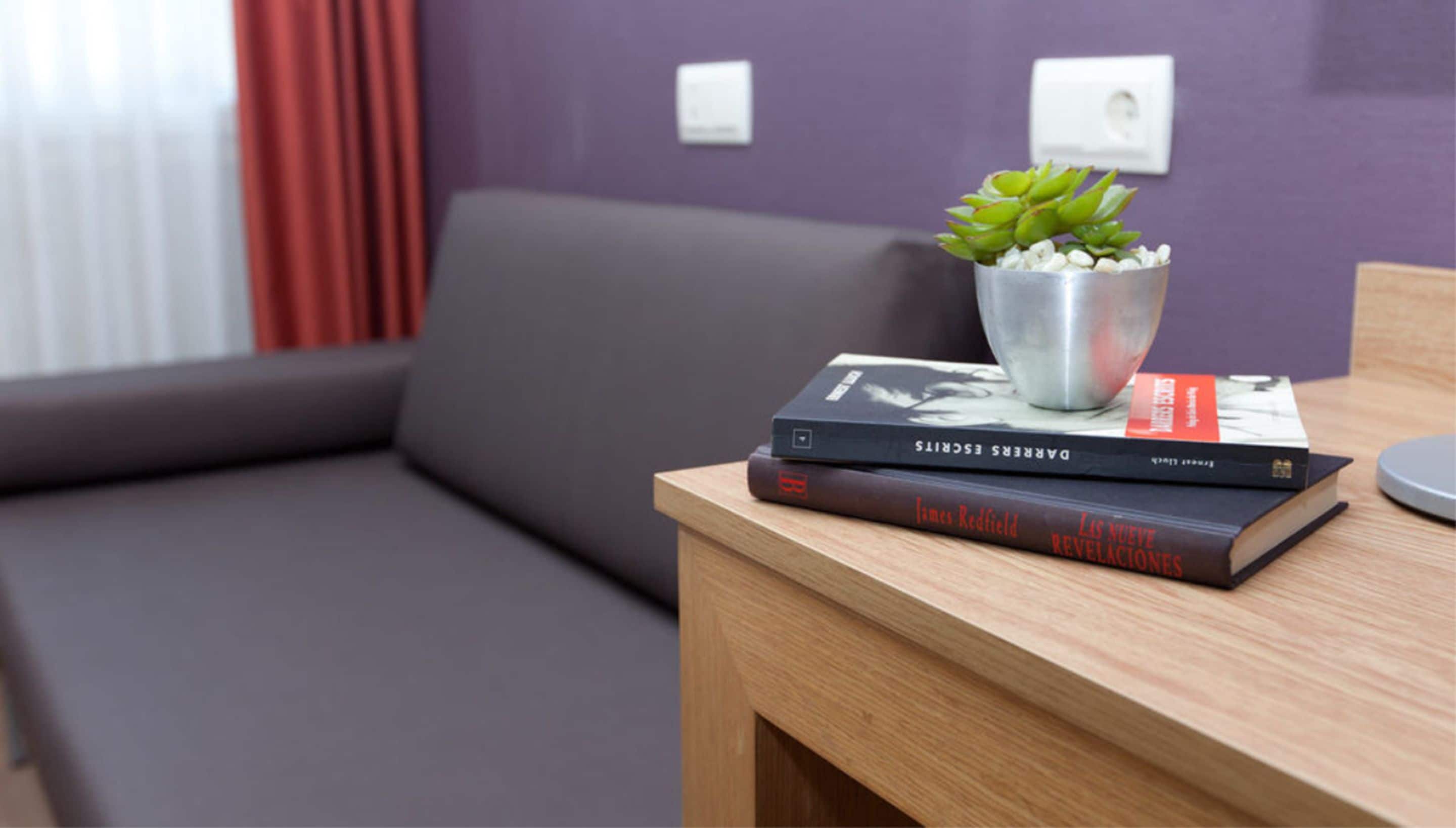 1 bedroom, in-room safe, individually furnished, desk