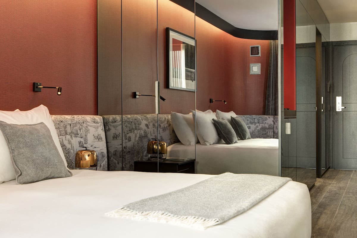 1 Schlafzimmer, hochwertige Bettwaren, Minibar, Zimmersafe