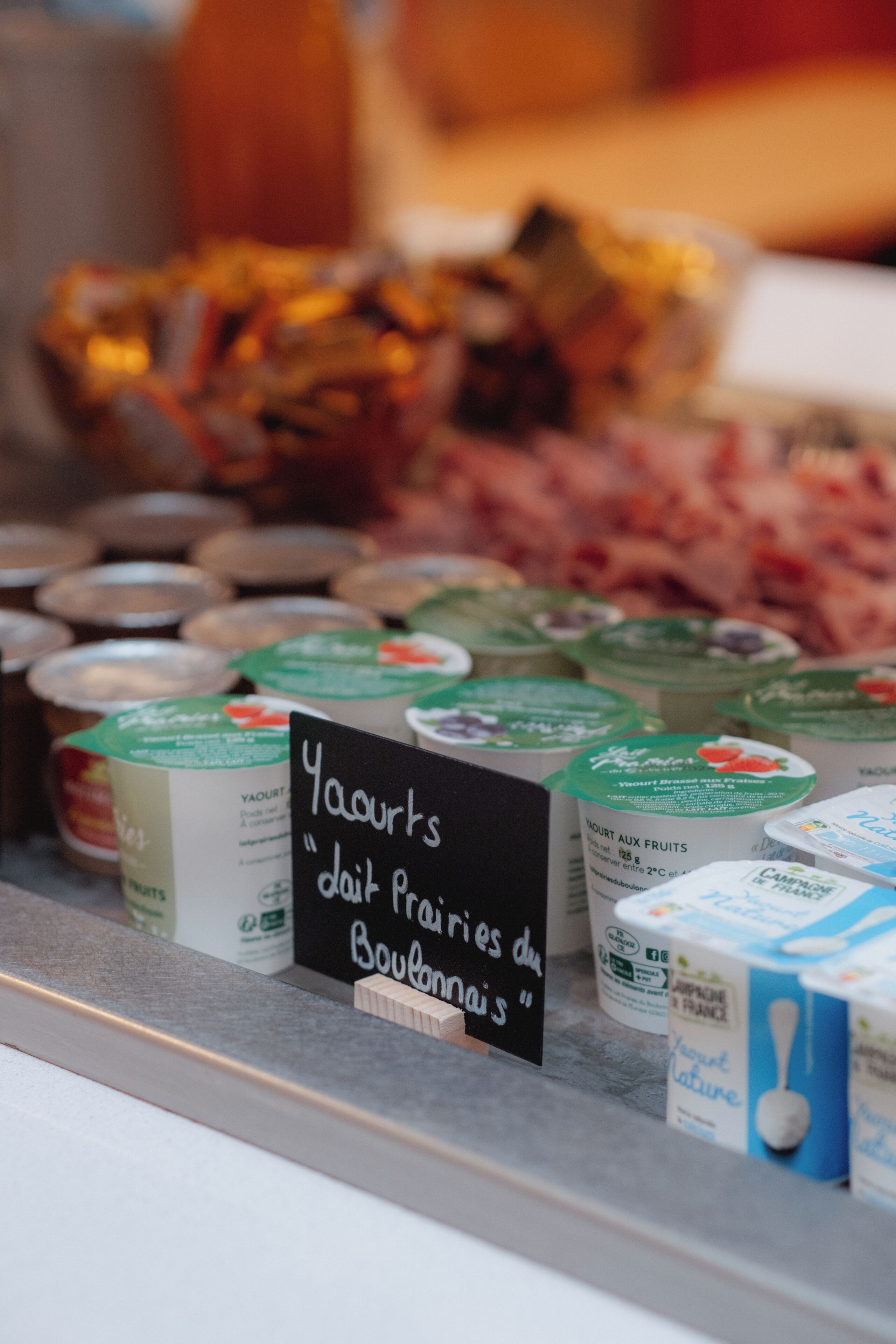 daily buffet breakfast (eur 17 per person)