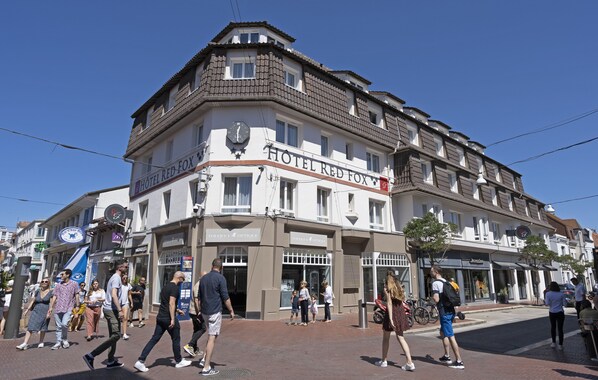 Front of property - Hôtel Red Fox (Le Touquet-Paris-Plage)