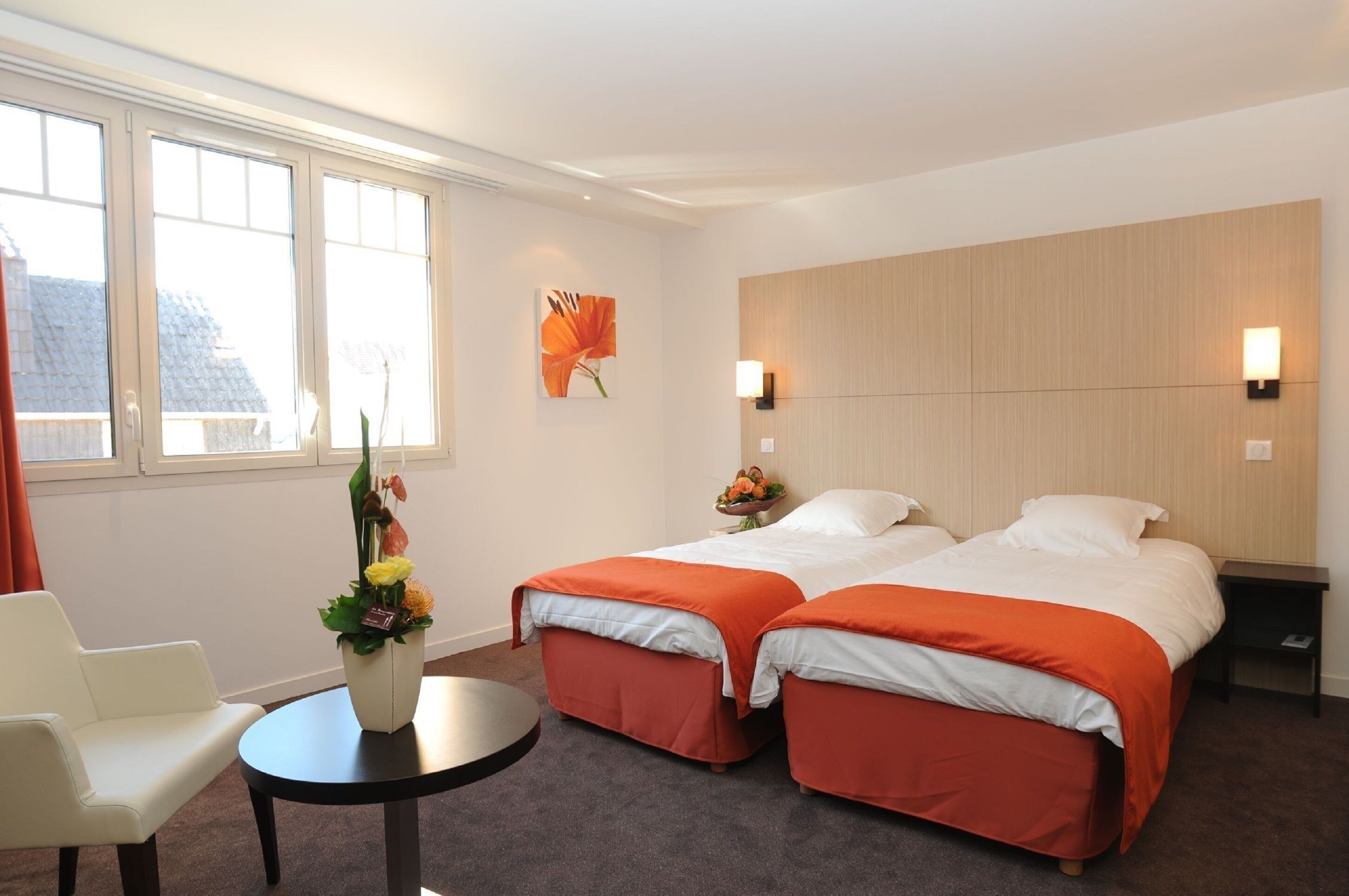 Een kluis op de kamer, een bureau, gratis babybedden, gratis wifi