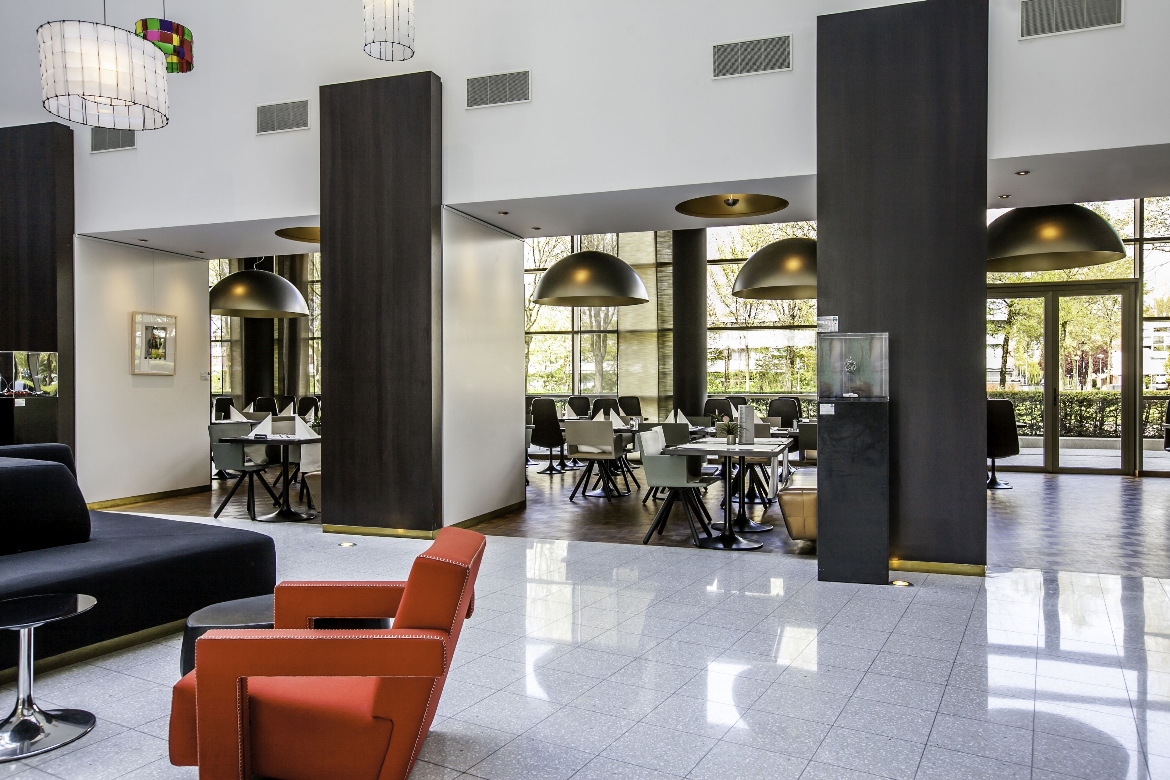 breakfast, lunch, dinner served; garden views