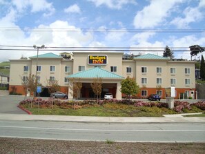 Front of property - Budget Inn San Leandro (San Leandro)