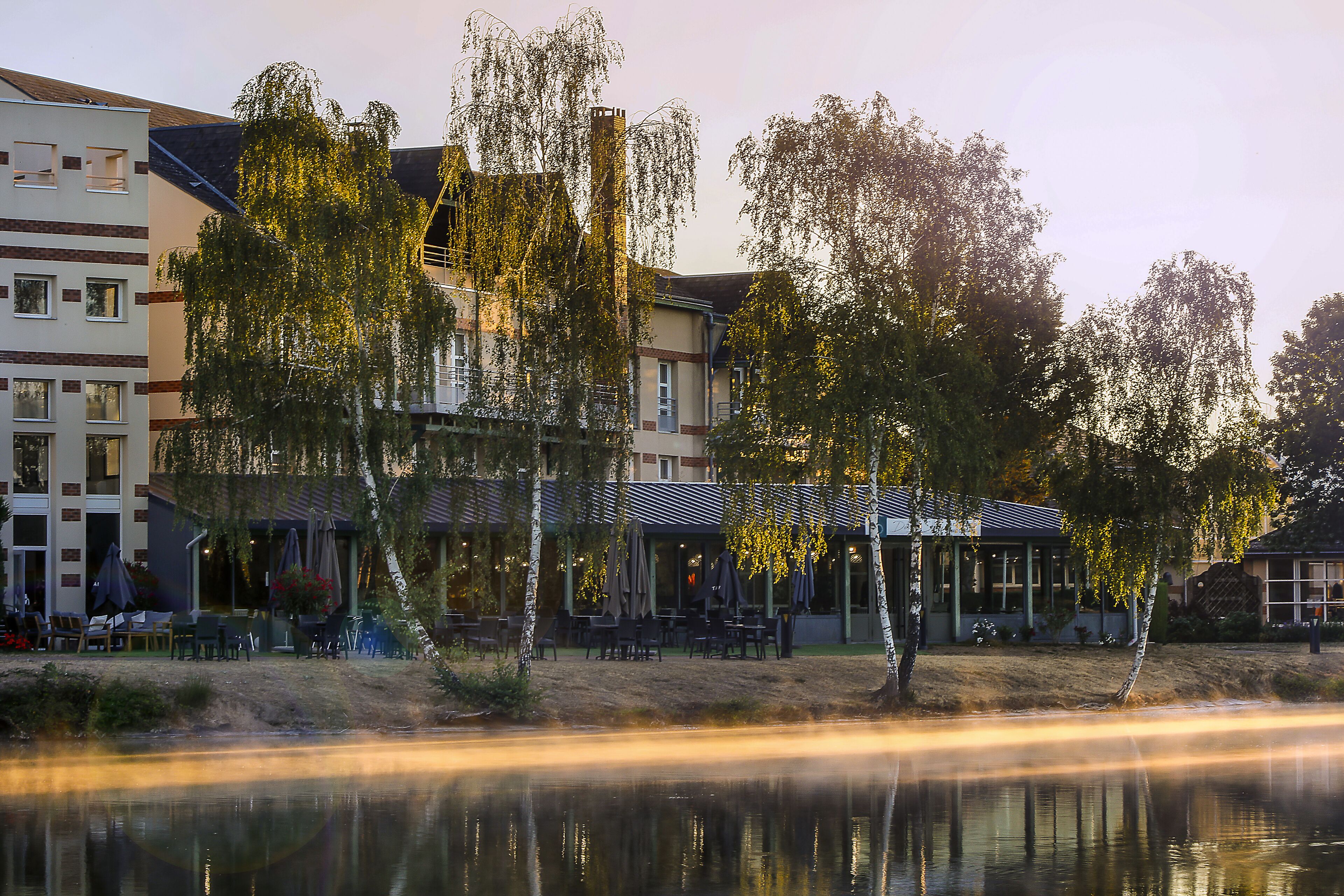 บริเวณภายนอก