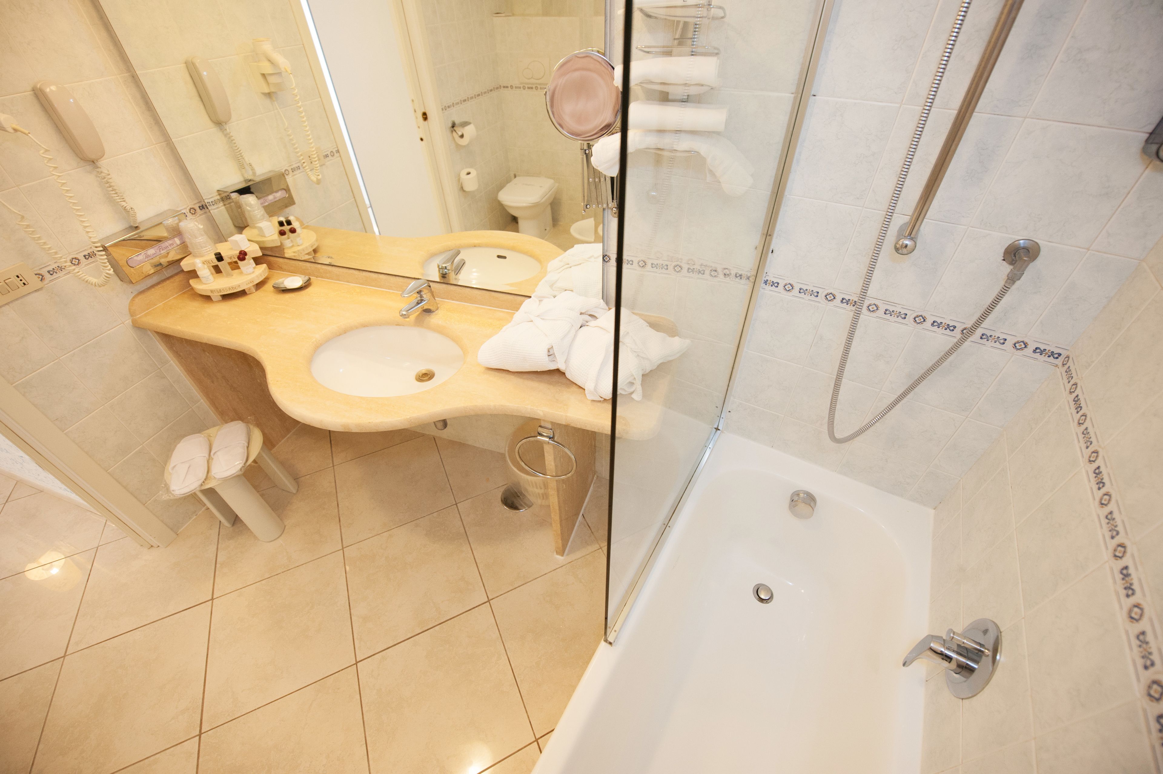 Photo - Hotel Weber Ambassador