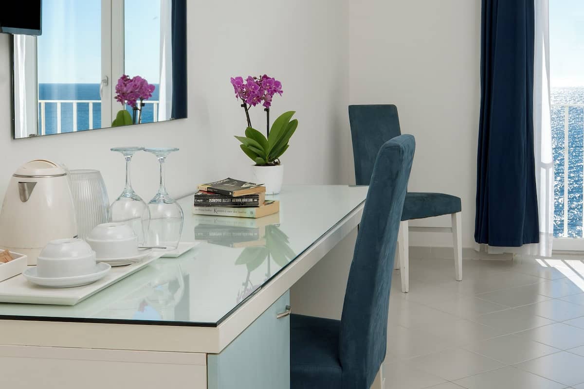 Superior Room, Sea View | 1 bedroom, hypo-allergenic bedding, minibar, in-room safe