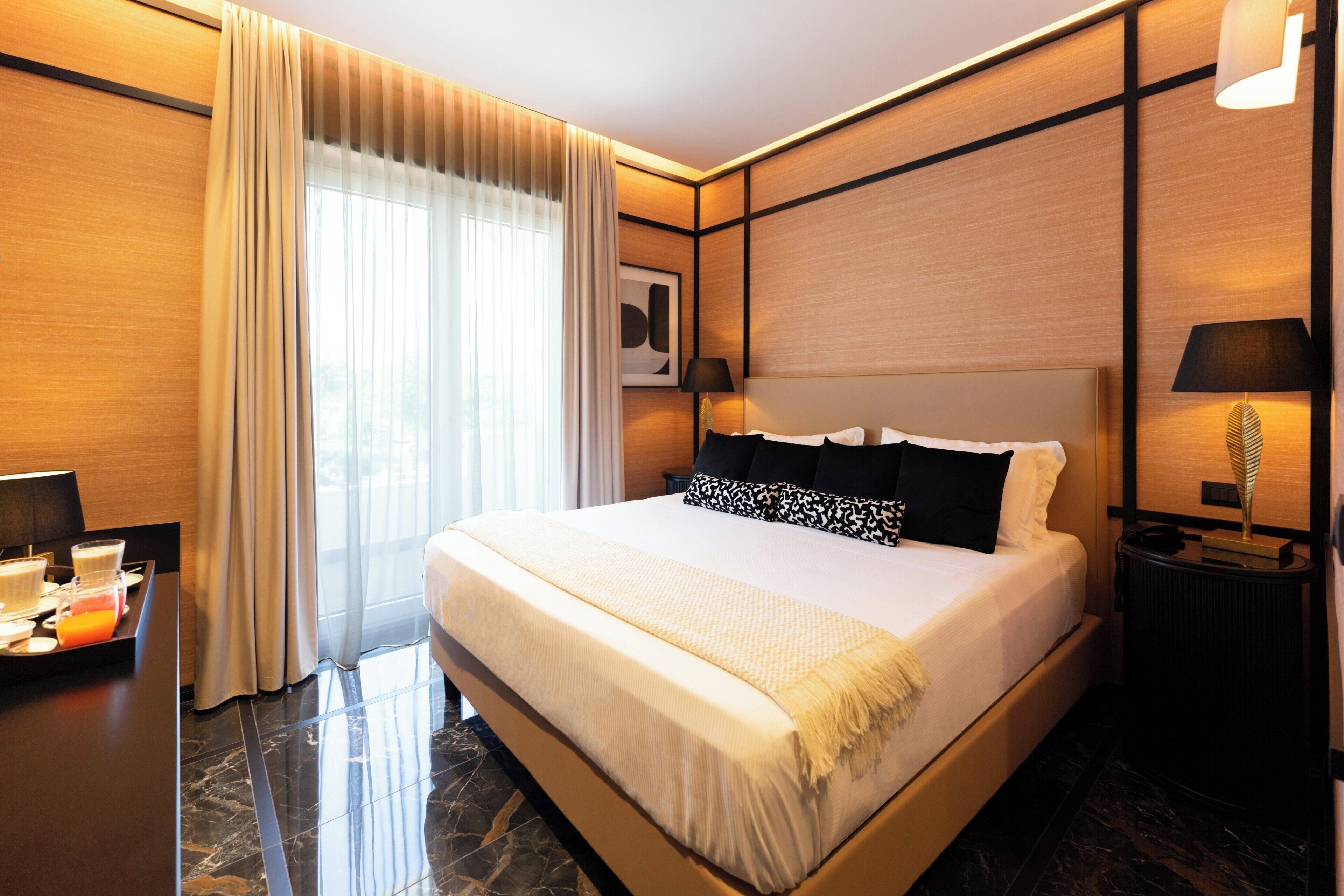 Executive-studiosviitti | Tallelokero huoneessa, ilmainen Wi-Fi, vuodevaatteet