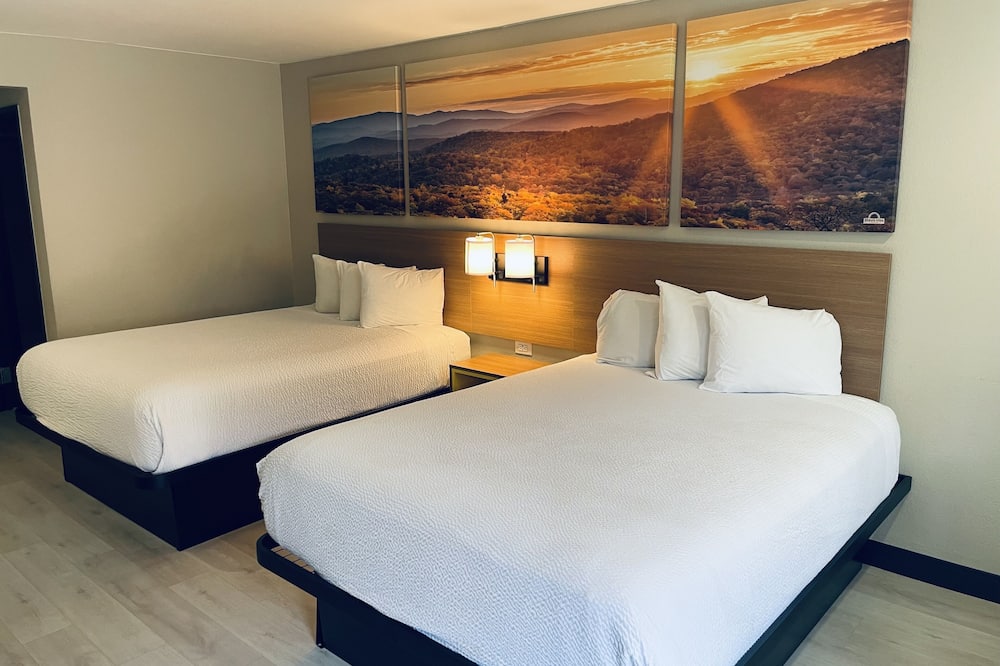 Days Inn by Wyndham San Diego-East/El Cajon