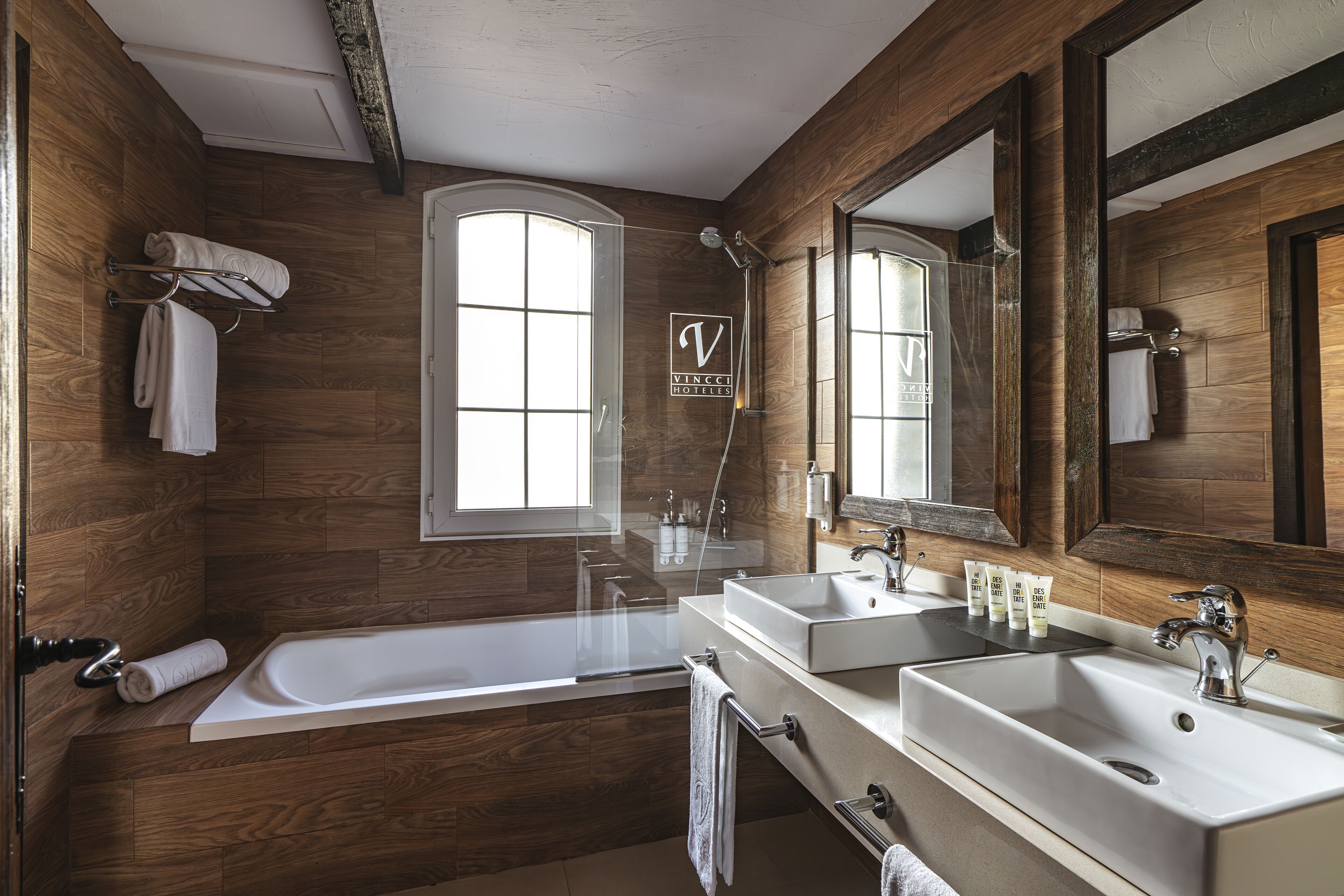 free toiletries, hair dryer, slippers, bidet