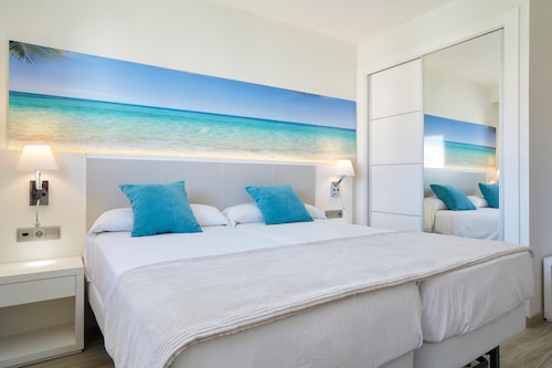 Invisa Hotel Es Pla - Adults Only