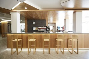 Bar (en la propiedad)