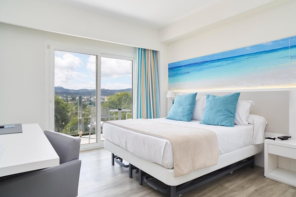 Minibar, in-room safe, desk, blackout curtains