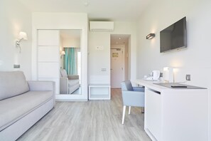 Minibar, in-room safe, desk, blackout curtains