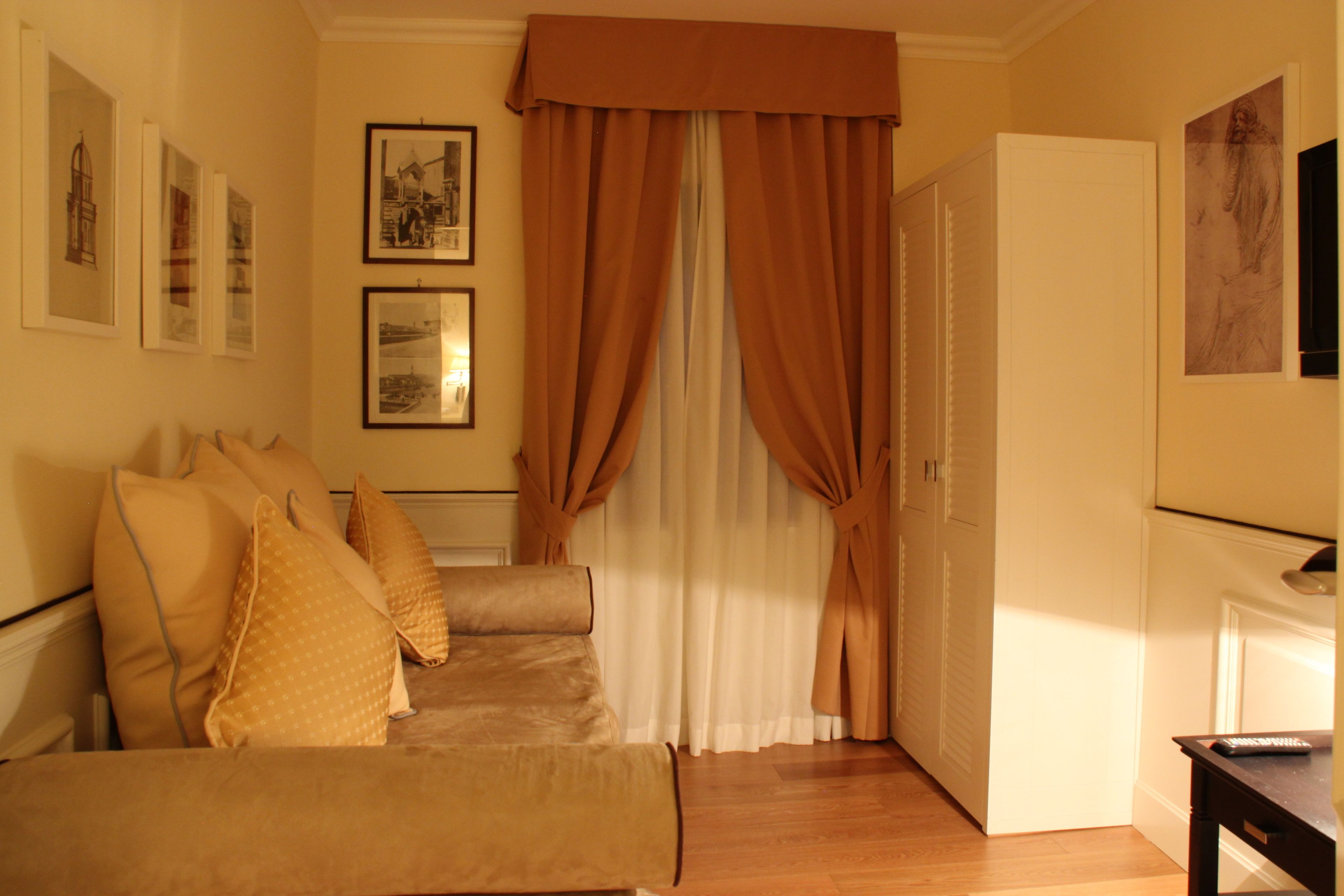 suite | living room | 15-inch flat-screen tv with satellite channels, tv