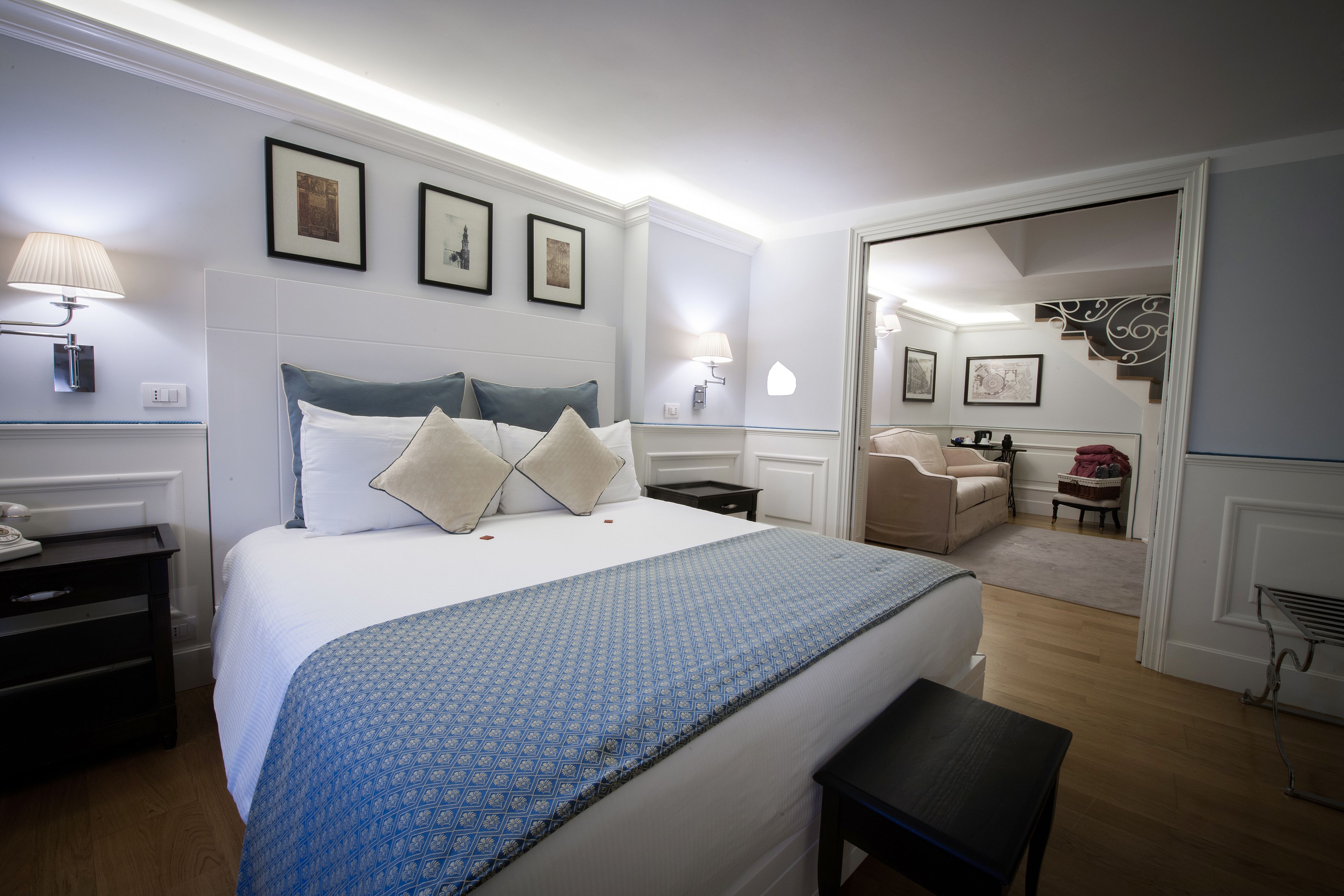 suite with terrace and jacuzzi | 1 bedroom, down duvets, minibar, in-room safe