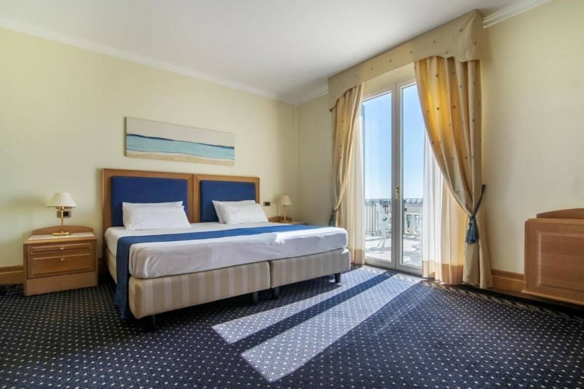 Superior Double or Twin Room, Sea View | Free WiFi