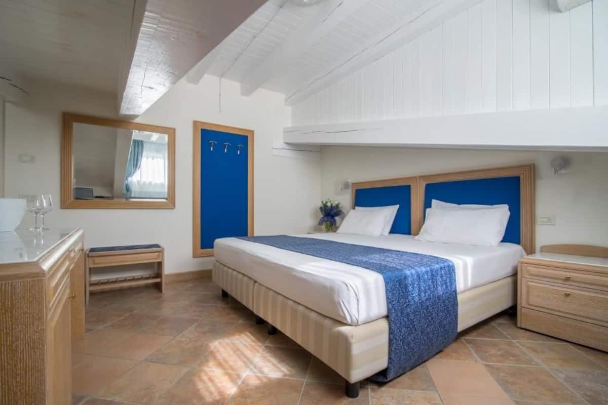 Penthouse, Annex Building | Free WiFi