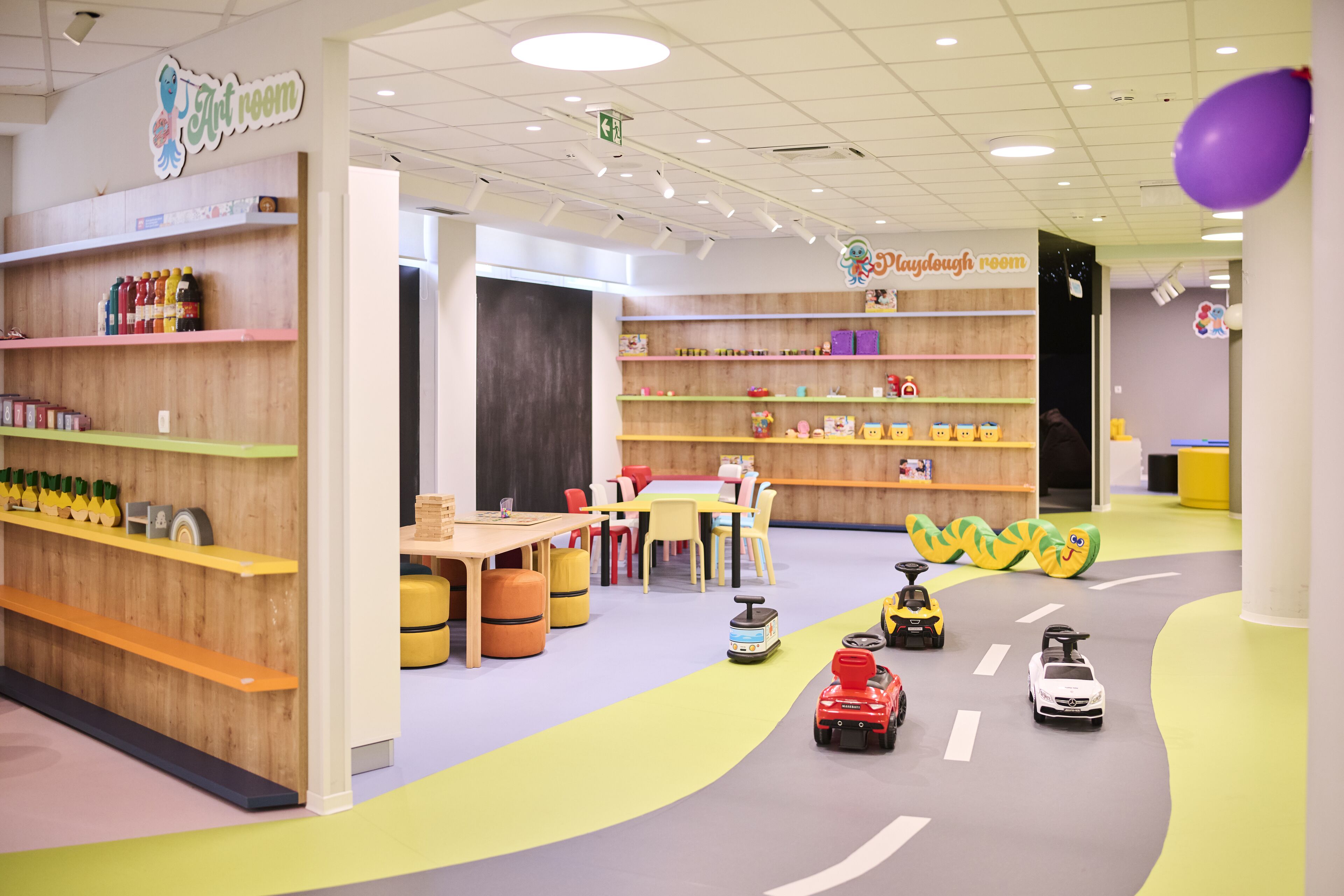 children’s play area – indoor