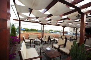 Tennis court - RIN Airport (Otopeni)