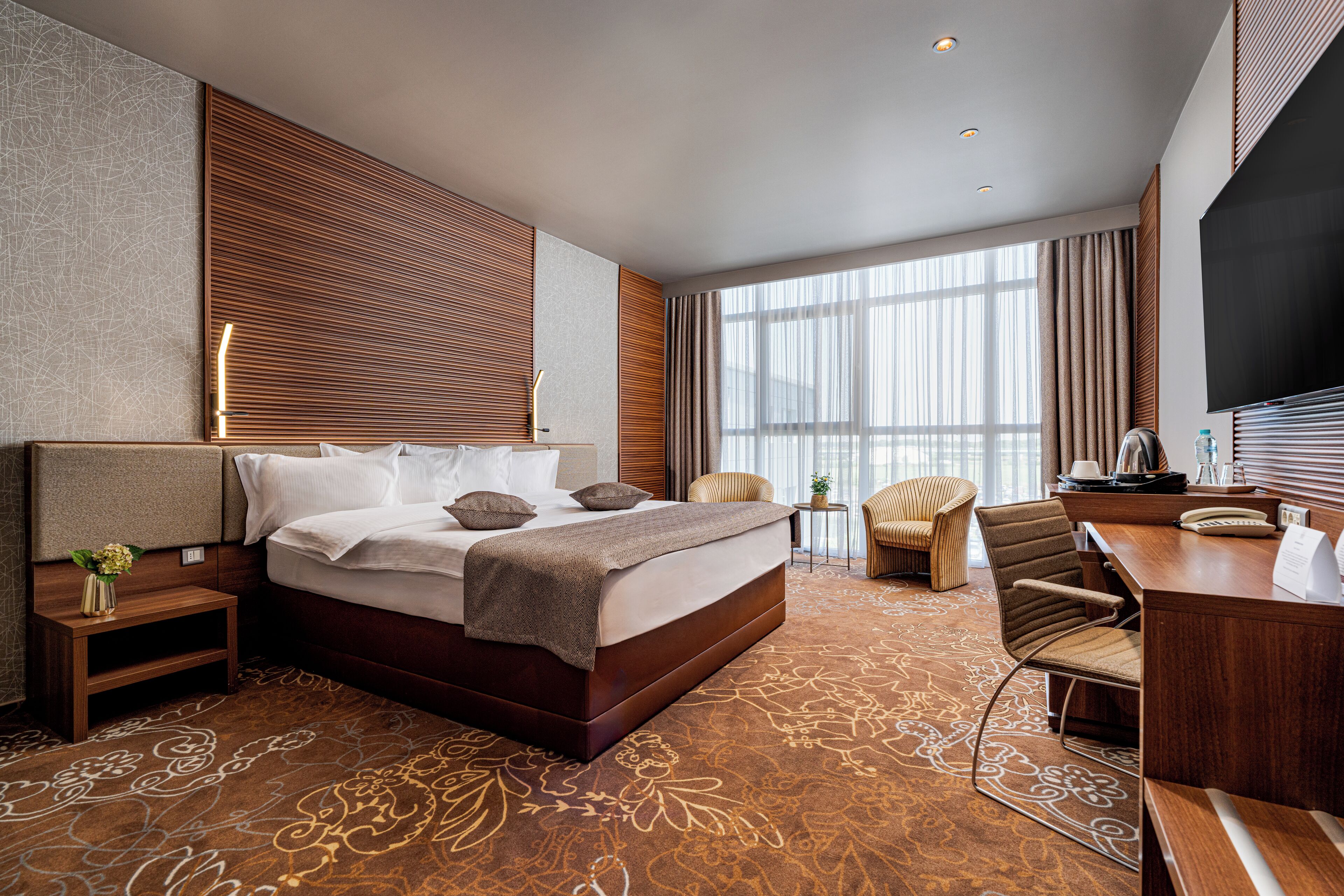 Minibar, in-room safe, desk, blackout curtains