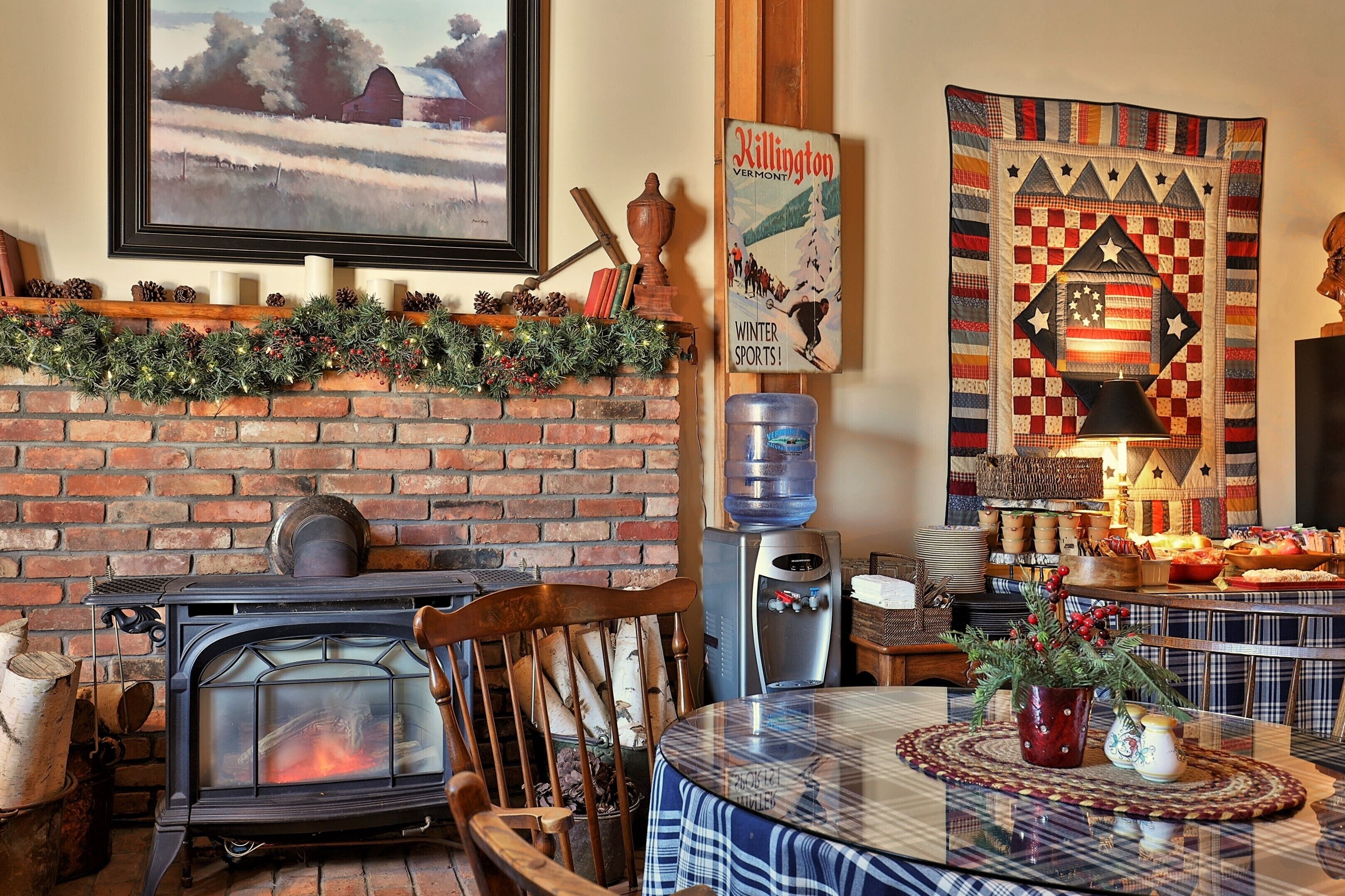 32-inch flat-screen TV with cable channels, TV