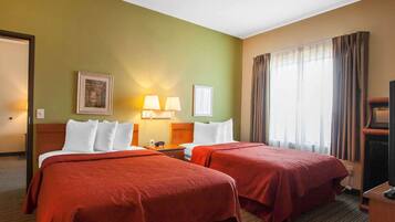 Desk, iron/ironing board, rollaway beds, free WiFi