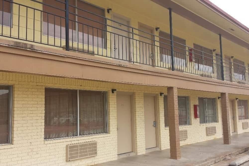 Express Inn - Bay City