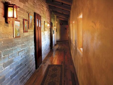 El Portal Sedona Hotel - Image 80