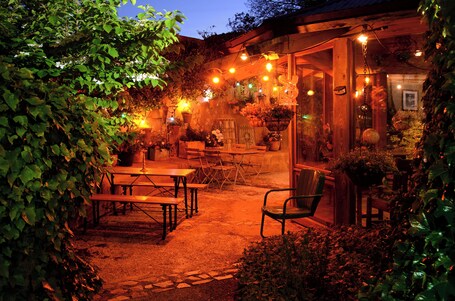El Portal Sedona Hotel - Image 33