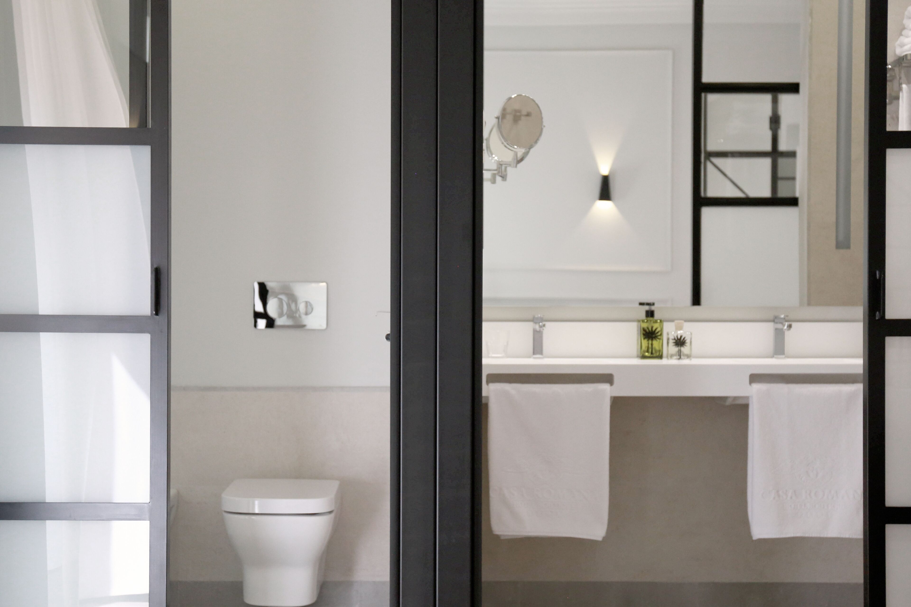 separate bathtub and shower, free toiletries, hair dryer, towels