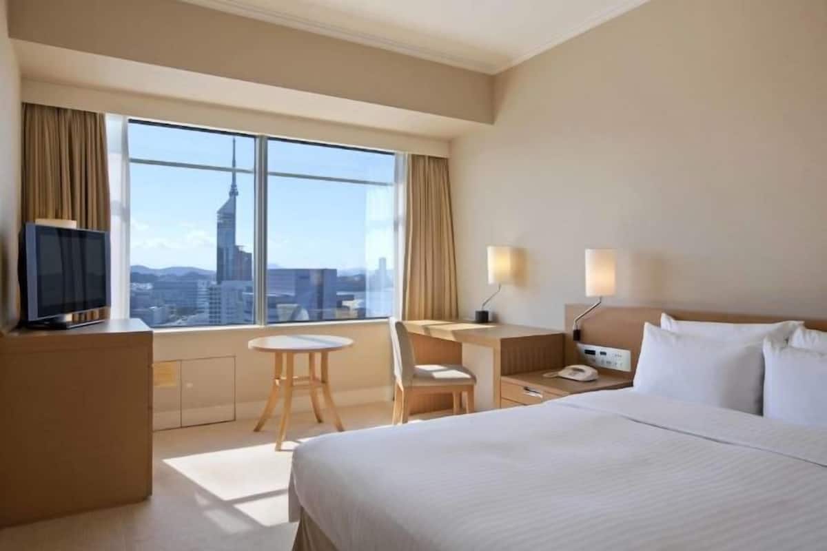 1 chambre, couette en duvet d'oie, rideaux occultants