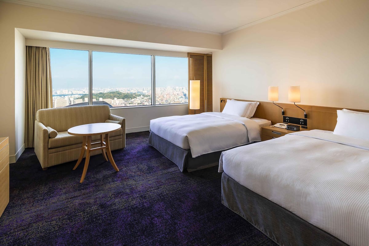 Executive Twin Deluxe | Living area