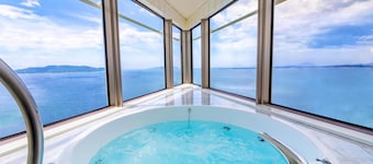 Hilton Fukuoka Sea Hawk