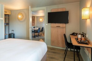 Junior Suite, 1 Queen Bed, Non Smoking (with Sofabed) | Egyptian cotton sheets, premium bedding, in-room safe, desk - Sure Hotel by Best Western Rochefort-Sur-Mer (Tonnay-Charente)