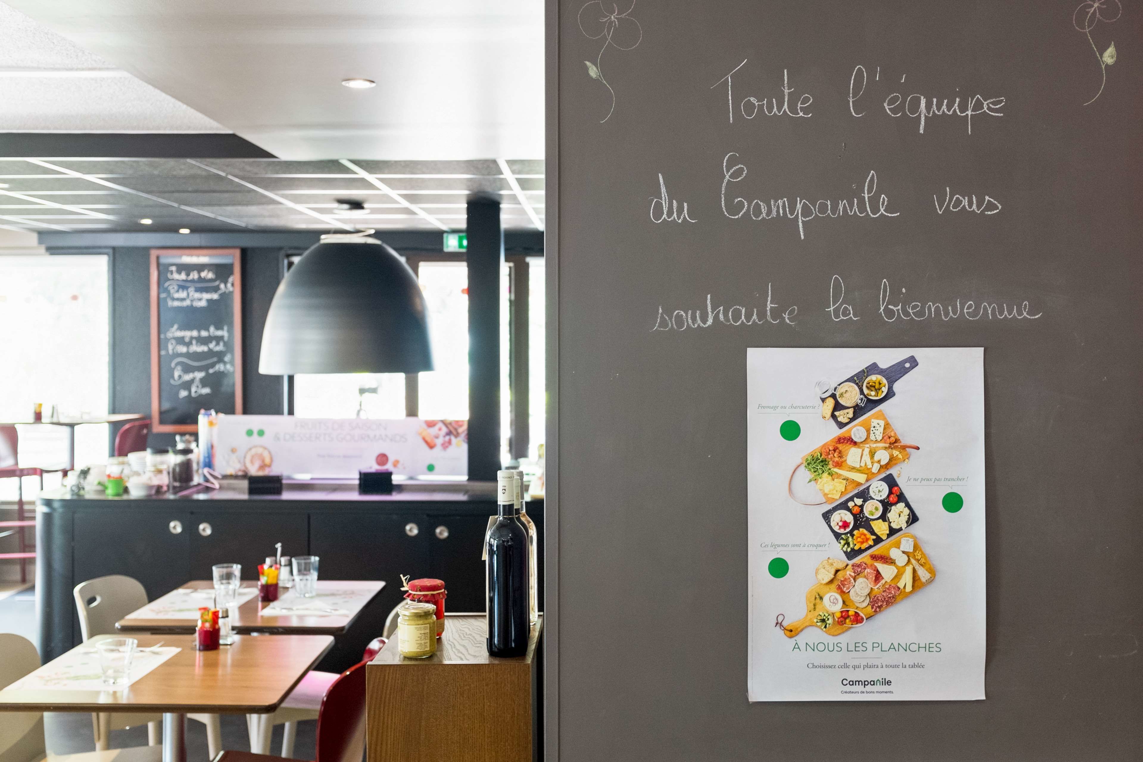 Foto - Hotel Campanile Bourges Nord- Saint Doulchard